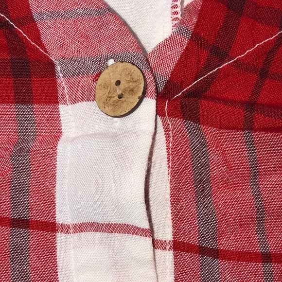 Universal Thread 🧵 Crop Top - Picture 4 of 6